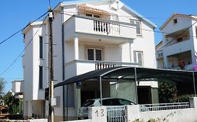 Apartments Zara